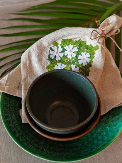 White base: Parijat collection Napkin (Set of 4) - Image 9